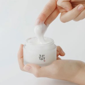 Beauty-of-Joseon-Dynasty-cream-Lekki-krem-nawilzajacy-50-ml-2.webp